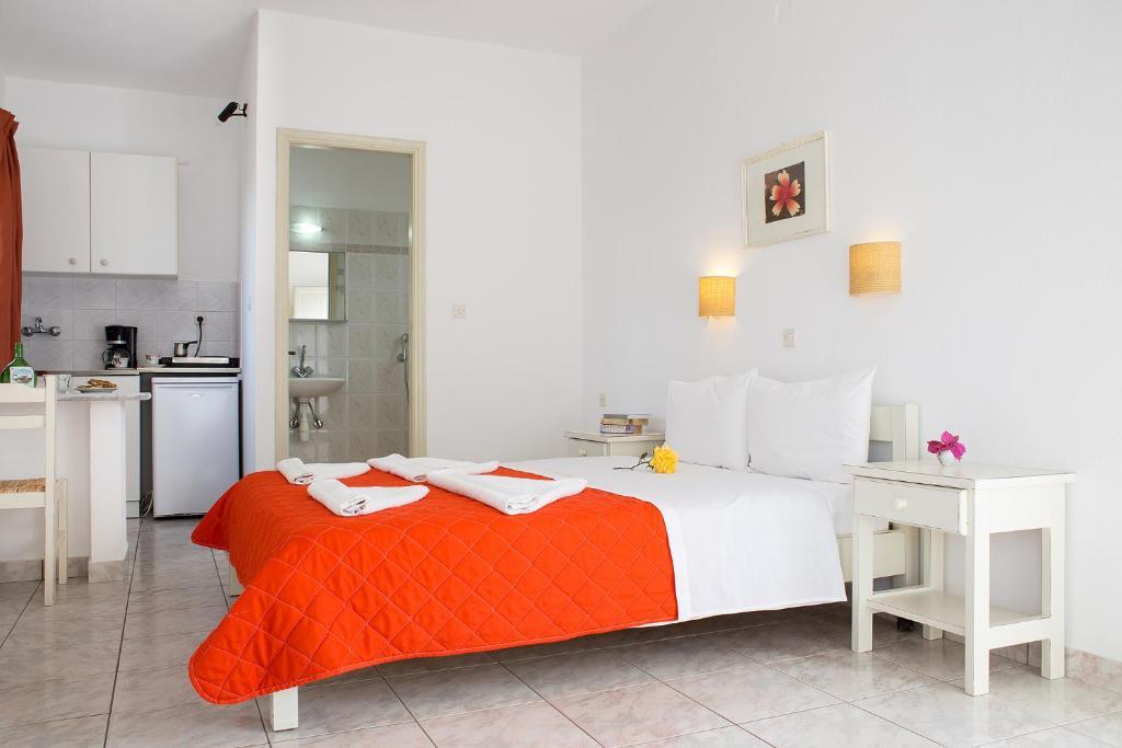 Marili Apartments Studios Parászporosz Szoba fotó