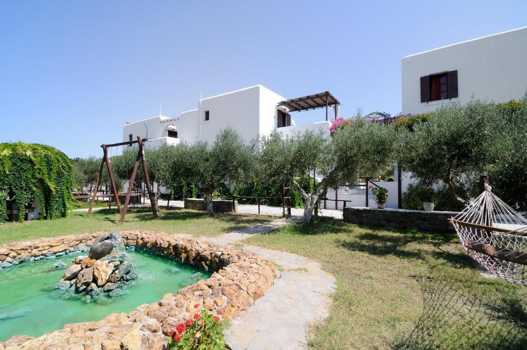 Marili Apartments Studios Parászporosz Kültér fotó